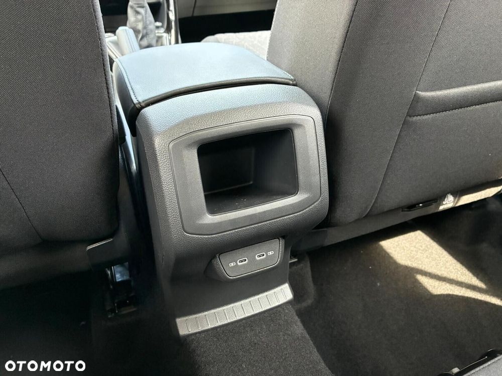 Volkswagen T-Cross - 26