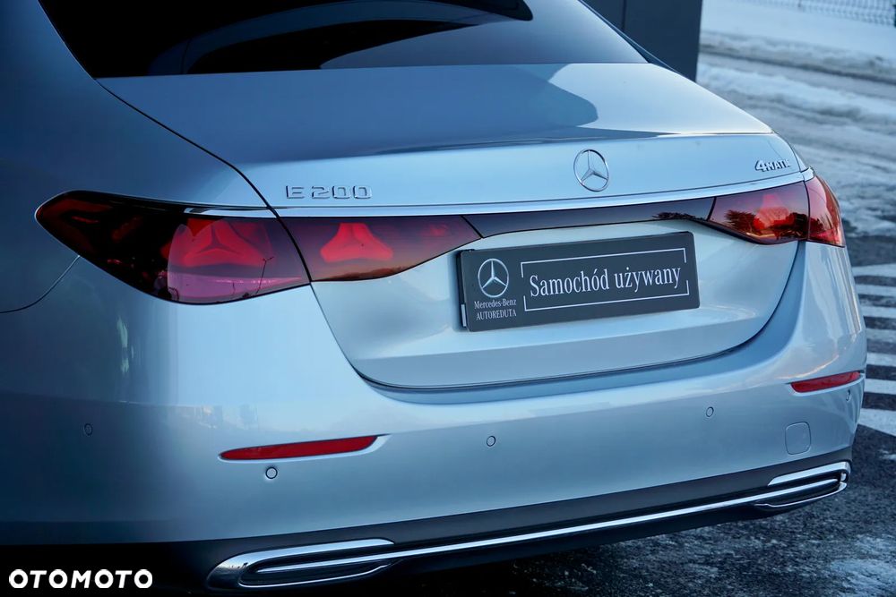 Mercedes-Benz Klasa E 200 4Matic 9G-TRONIC Edition AVANTGARDE - 14