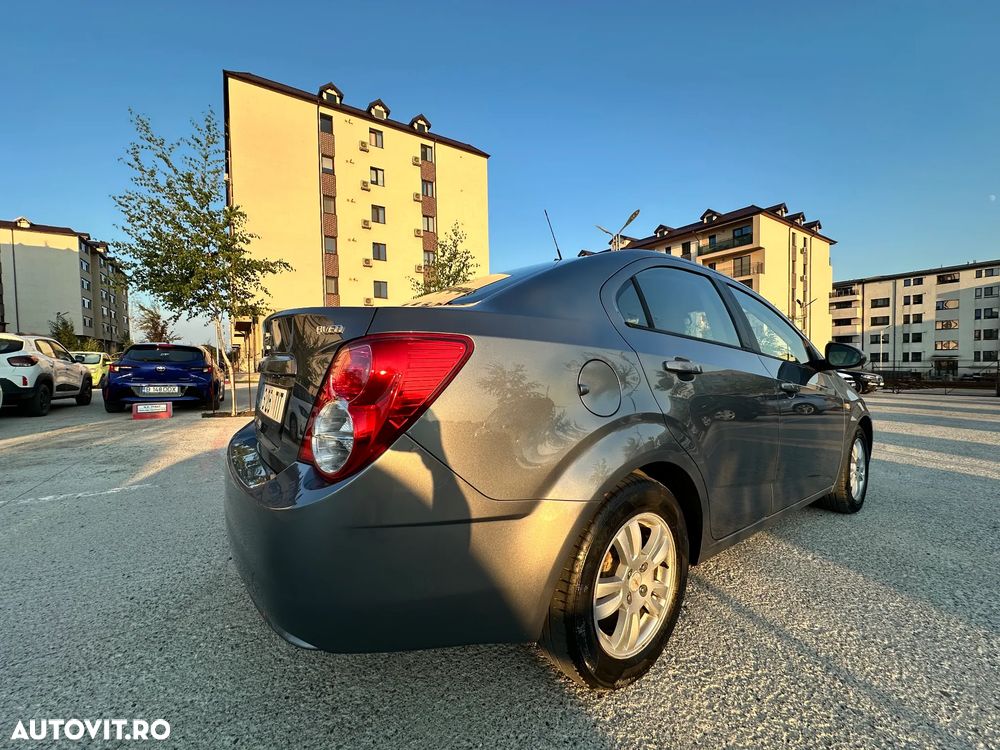 Chevrolet Aveo 1.4 LS 52 - 5