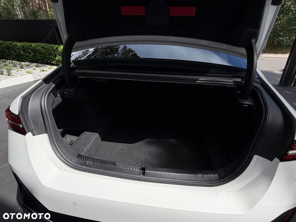 BMW Seria 5 520i mHEV M Sport sport - 19