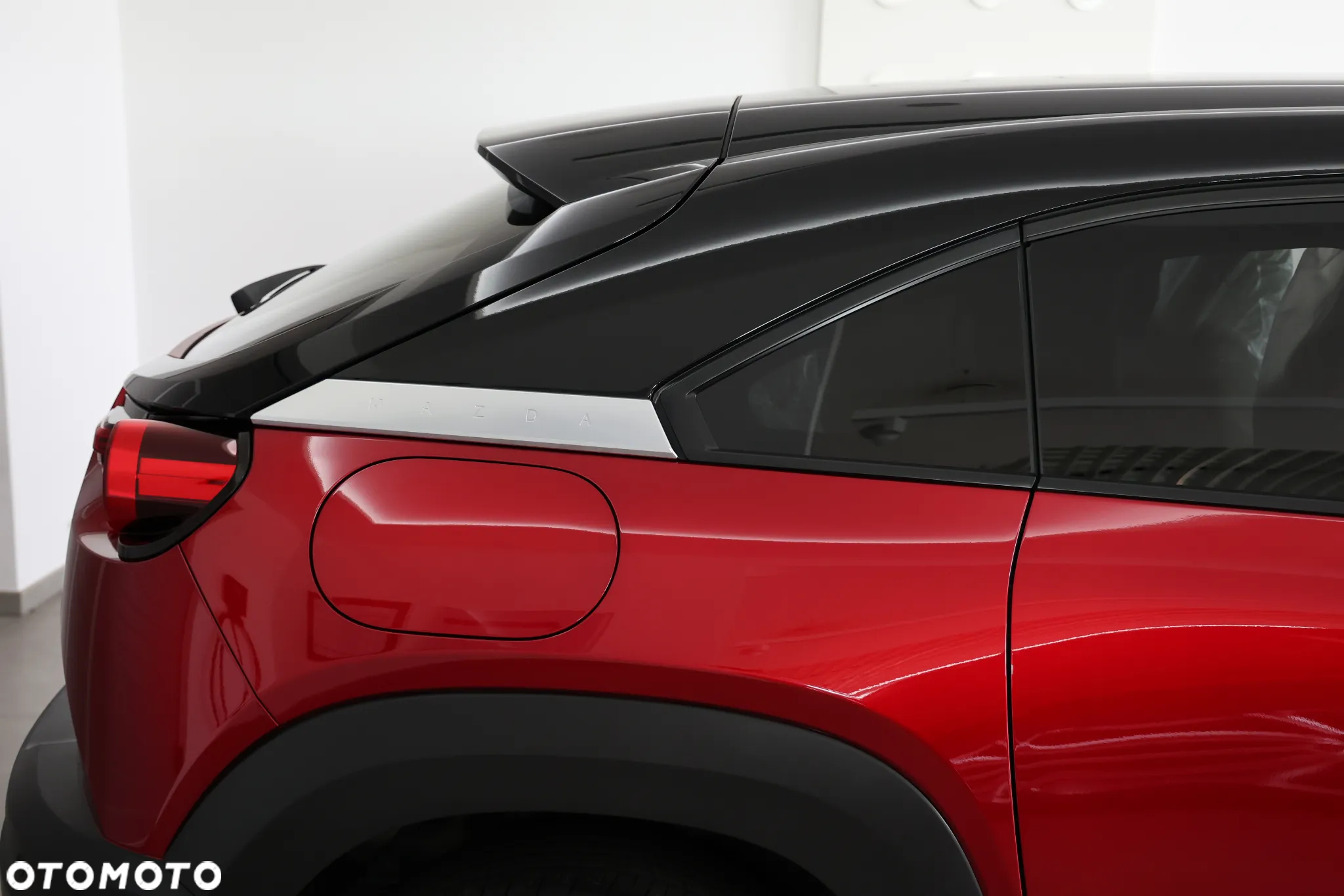 Mazda MX-30 - 8
