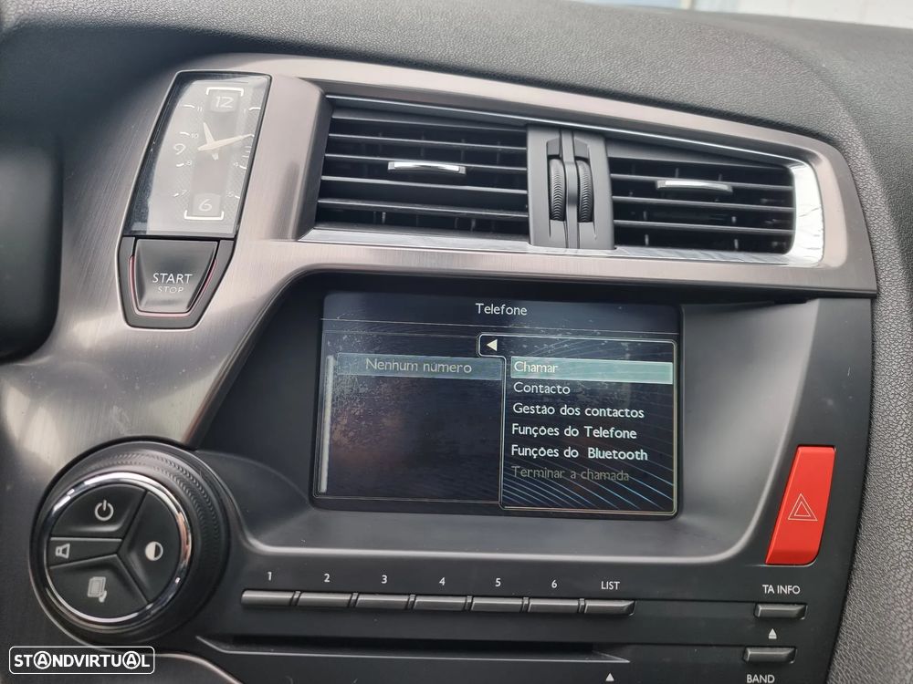 Citroën DS5 1.6 BlueHDi So Chic - 16