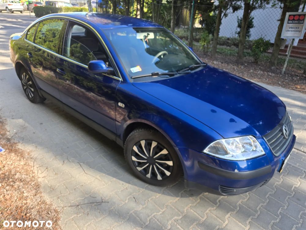 Volkswagen Passat 1.9 TDI Basis - 3