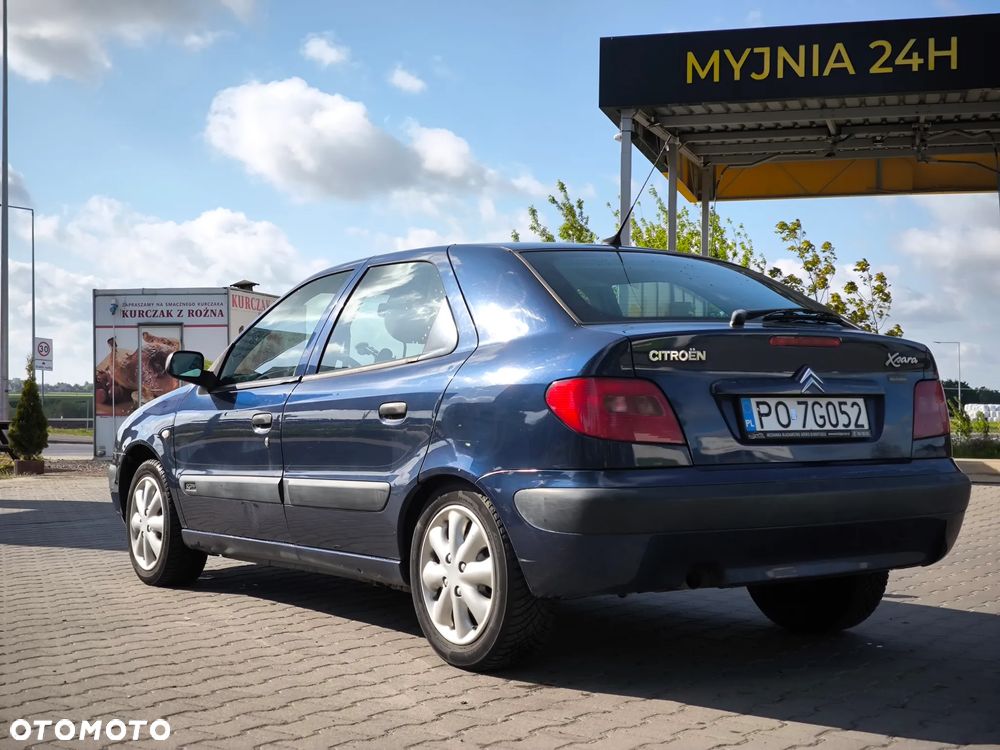Citroën Xsara 1.6i Exclusive - 10