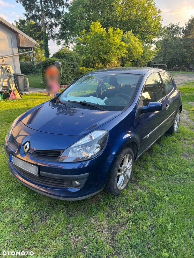 Renault Clio - 1