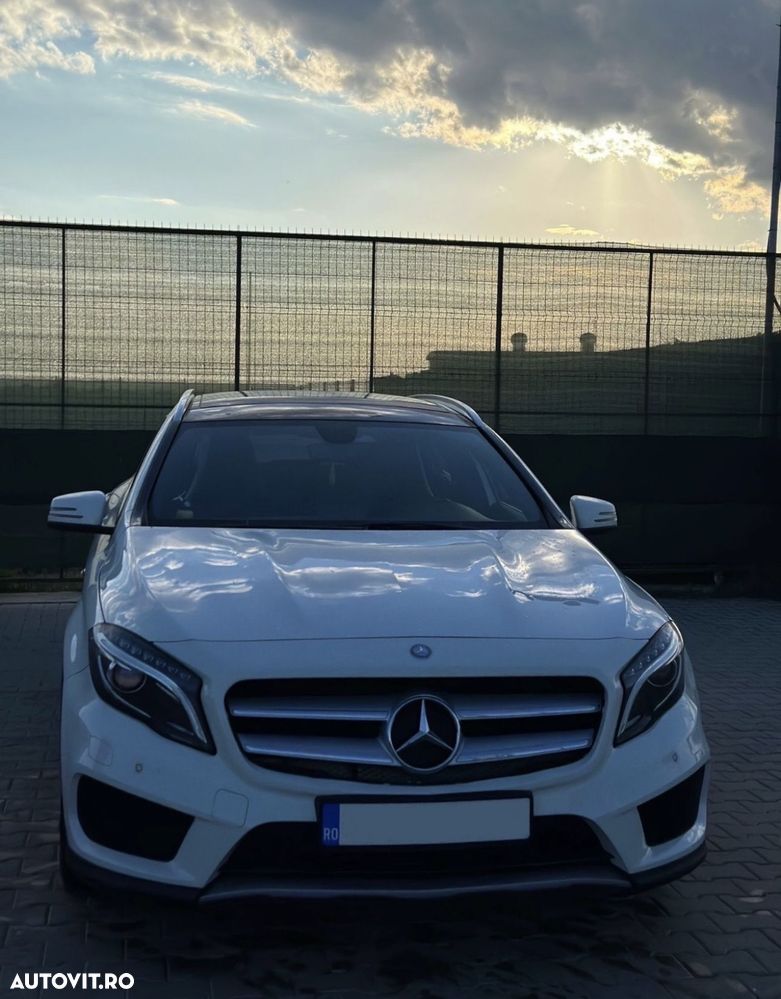Mercedes-Benz GLA 200 CDI 4MATIC Aut. - 1