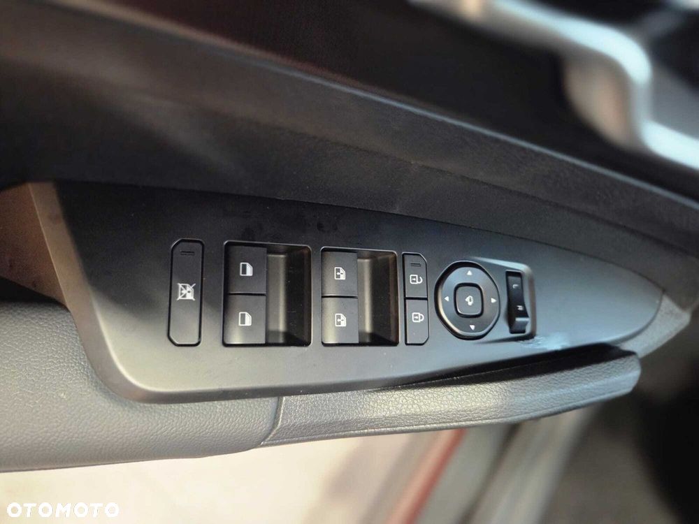 Kia Sportage - 10