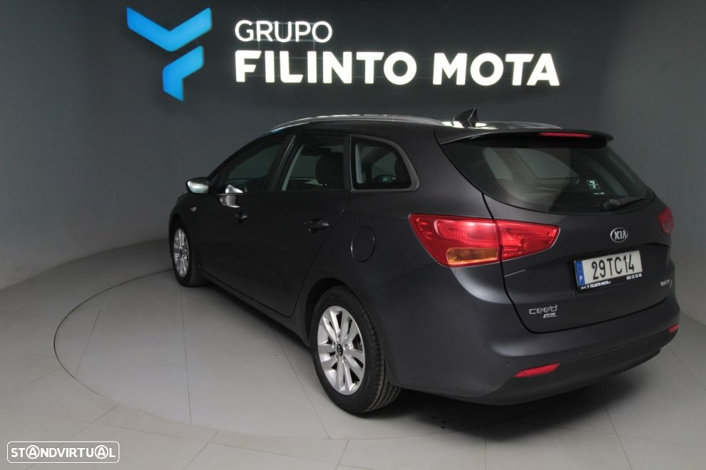 Kia Ceed SW 1.6 CRDi Nav Line - 4