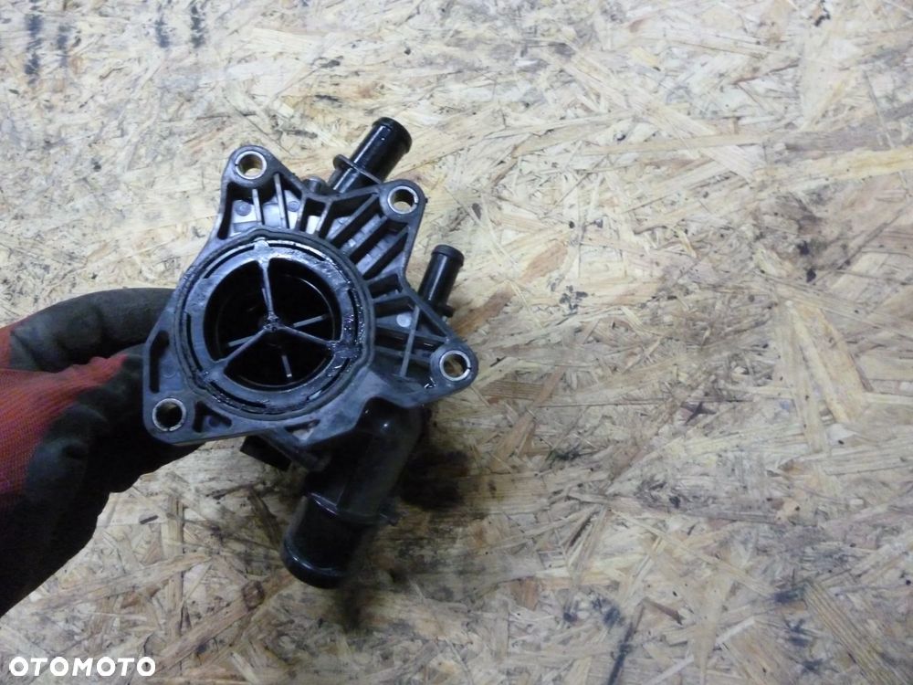 HYUNDAI I30 III 1.5 DPI OBUDOWA TERMOSTATU 063-540154 - 2