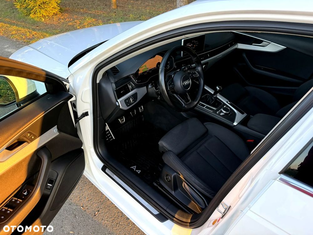 Audi A4 Avant 2.0 TDI quattro sport - 21