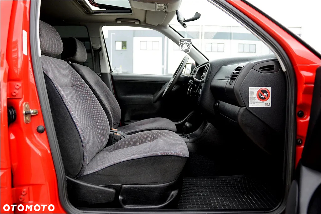 Volkswagen Vento - 24