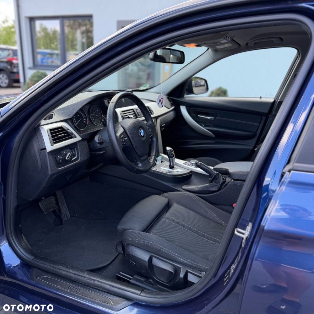 BMW Seria 3 - 15