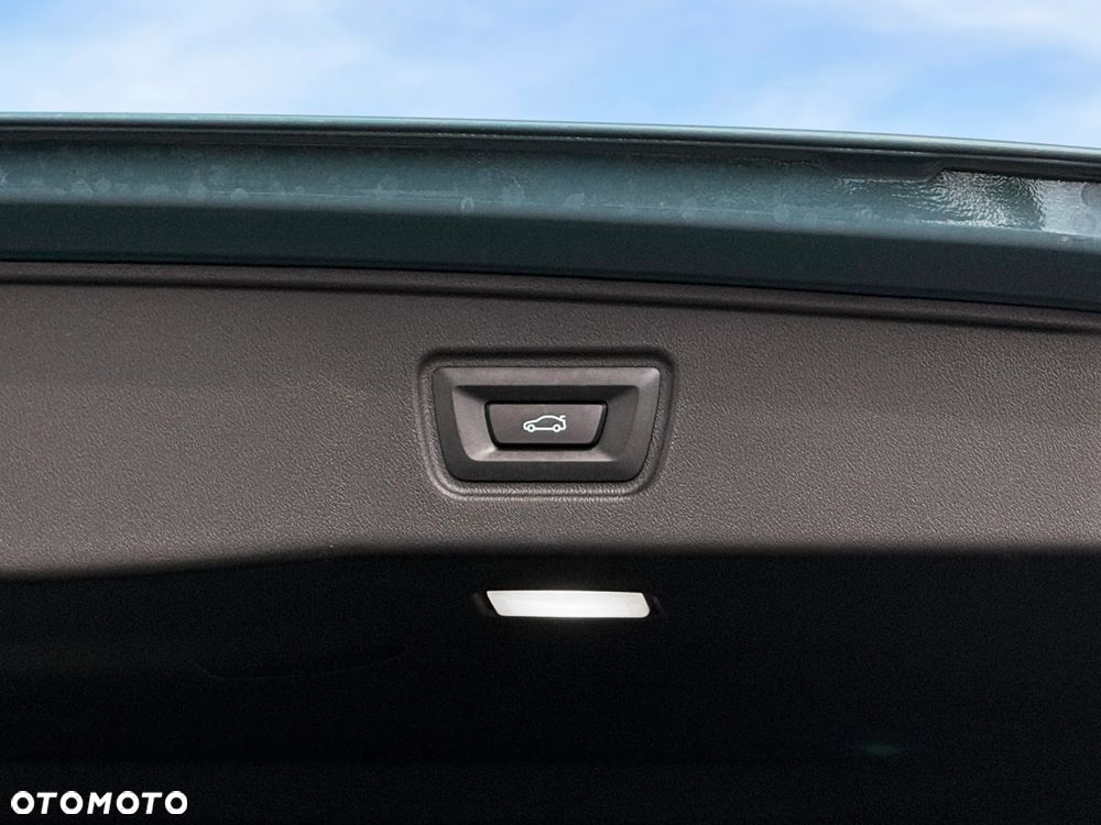 BMW Seria 5 520i M Sport sport - 16