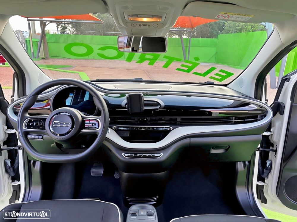 Fiat 500e Action - 10
