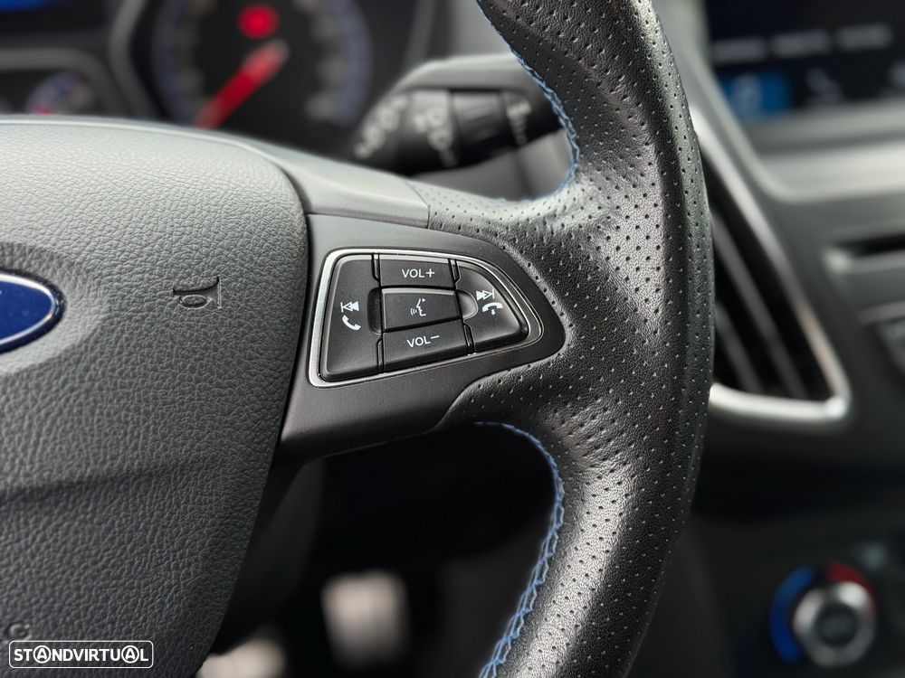 Ford Focus 2.3 EcoBoost S&S 4WD RS - 18