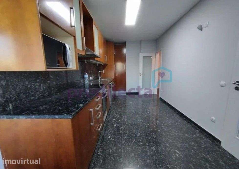 REF4159 - T3 Terraço, FEUP / Hosp. S. João - Grande imagem: 5/35