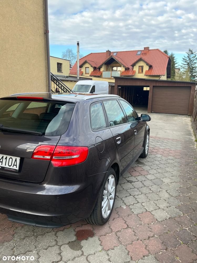 Audi A3 Sportback - 4