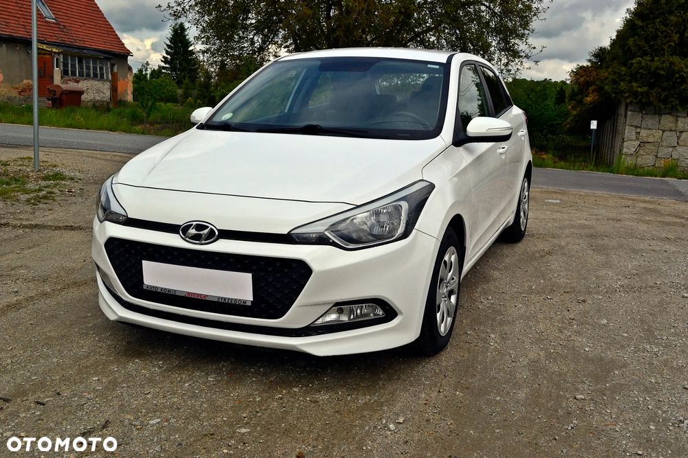 Hyundai i20 - 3