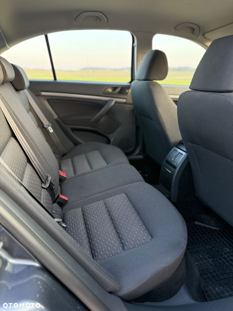 Skoda Octavia 1.6 - 26