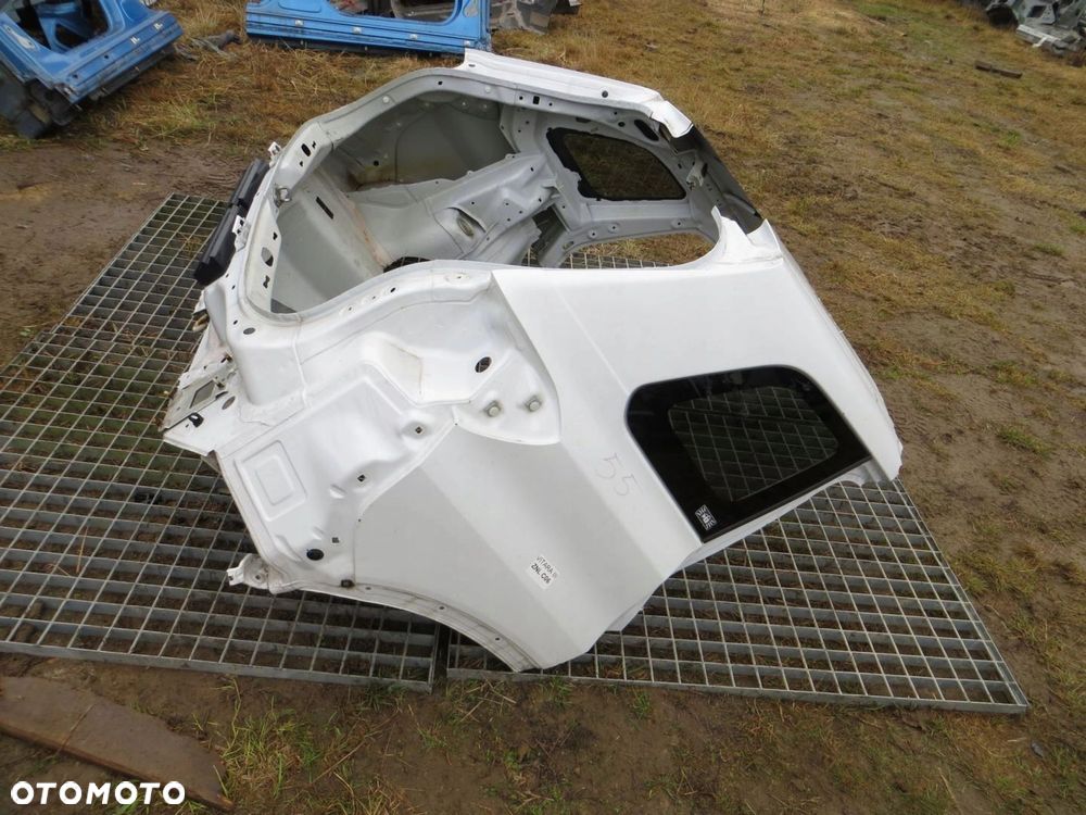 SUZUKI VITARA III BŁOTNIK ĆWIARTKA PAS TYLNY TYŁ 15- - 2