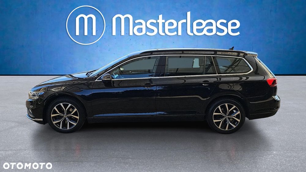 Volkswagen Passat - 9