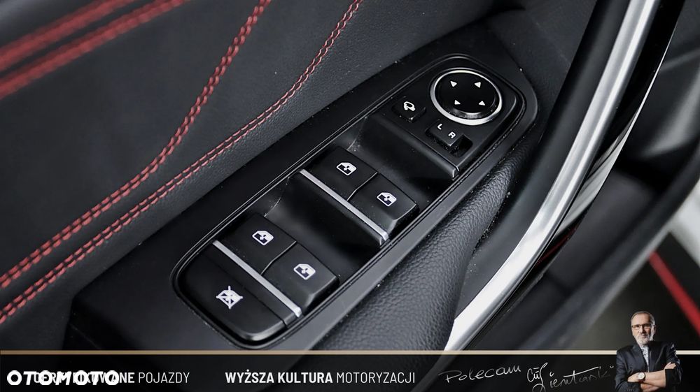 Kia ProCeed 1.6 T-GDI GT DCT - 33