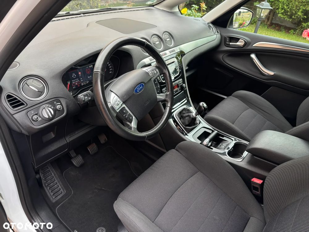 Ford S-Max 2.0 TDCi DPF Business Edition - 11
