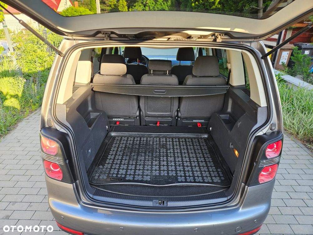 Volkswagen Touran 2.0 TDI DPF Cross - 5