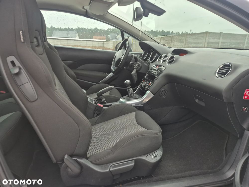 Peugeot 308 CC HDi FAP 165 Allure - 17