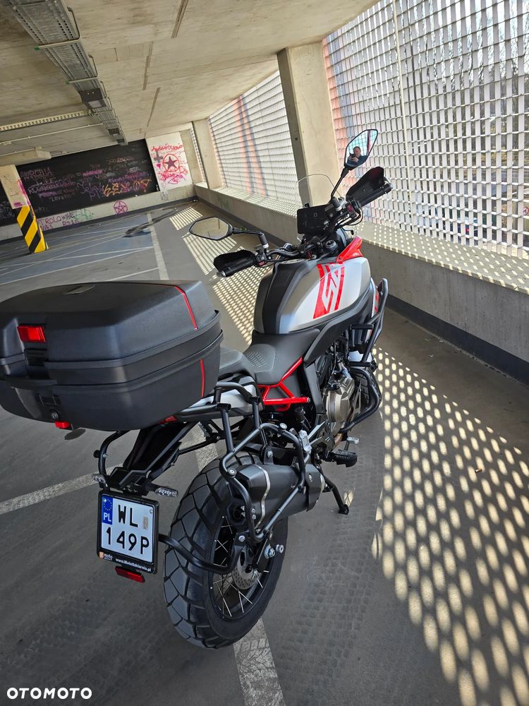 QJMOTOR SRT 600SX - 13