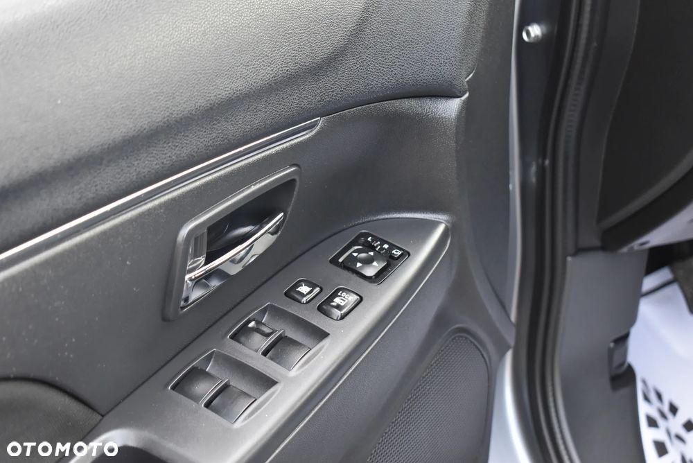 Mitsubishi ASX 1.6 Invite Navi - 27