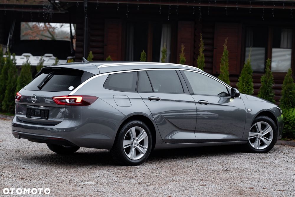 Opel Insignia - 15