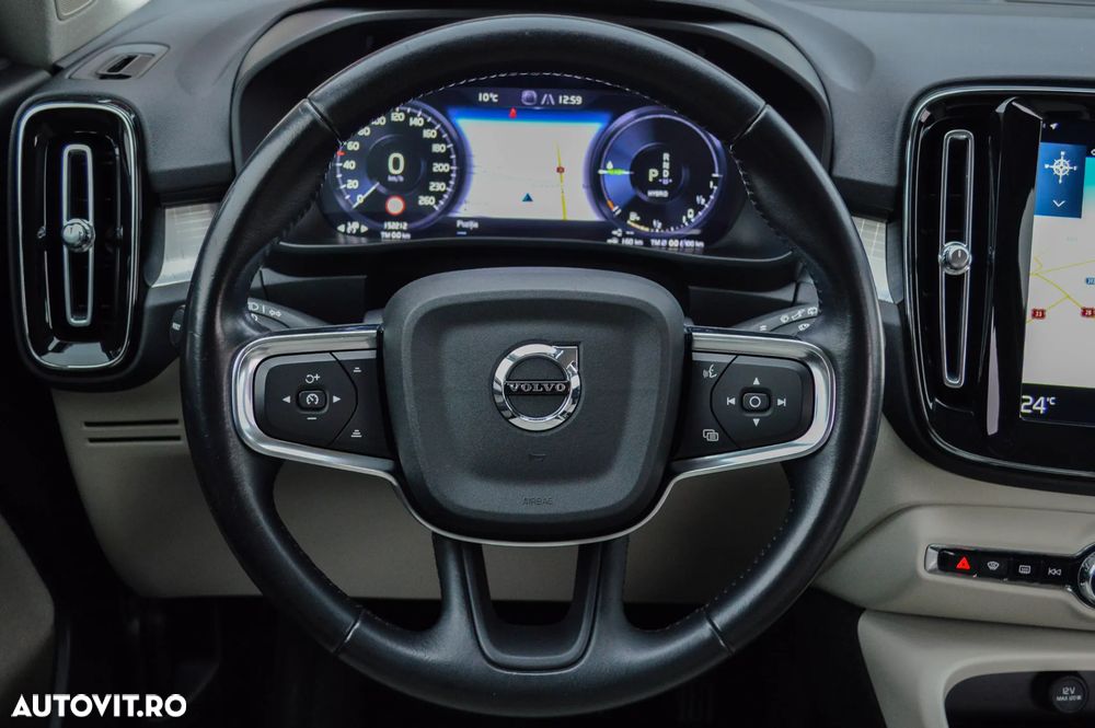 Volvo XC 40 Recharge T5 Twin Engine AT7 Inscription - 28