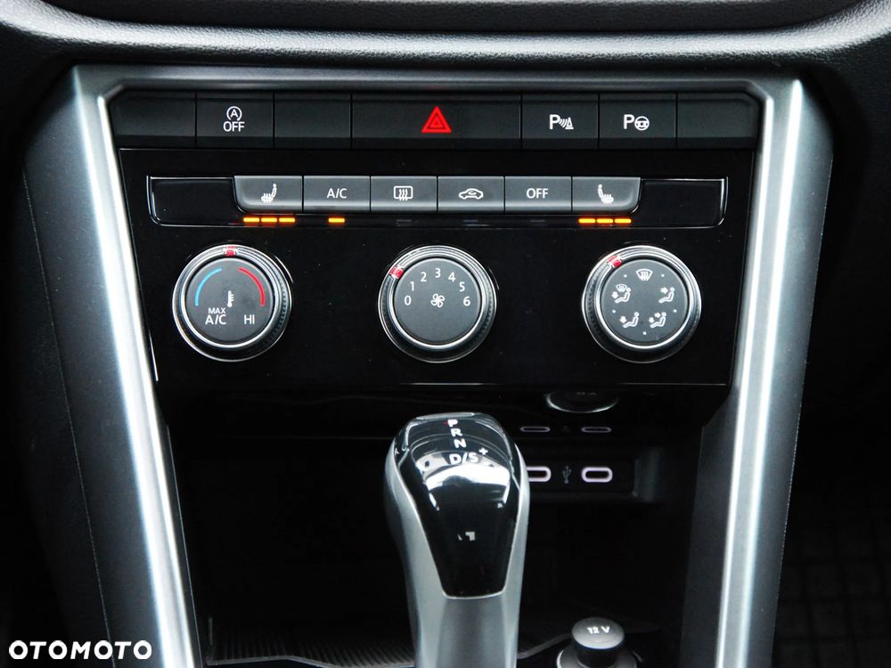 Volkswagen T-Roc 1.5 TSI Life DSG - 31