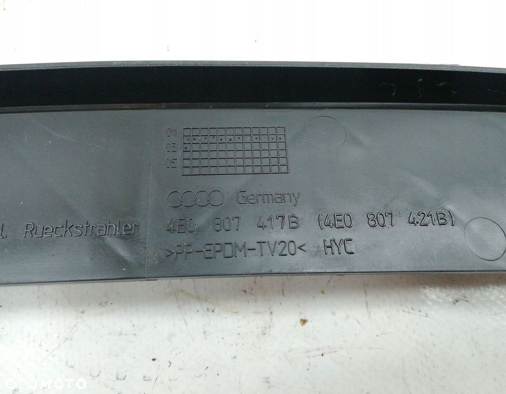 LISTWA ZDERZAKA TYLNEGO AUDI A8 D3 4.2 4E0807417B - 4