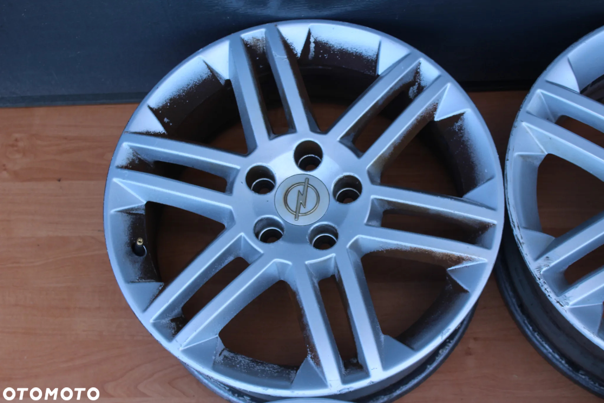 KOŁA FELGI ALUMINIOWE OPEL VECTRA ASTRA ZAFIRA SIGNUM MERIVA 17 cali 5x110 ET41 - 3
