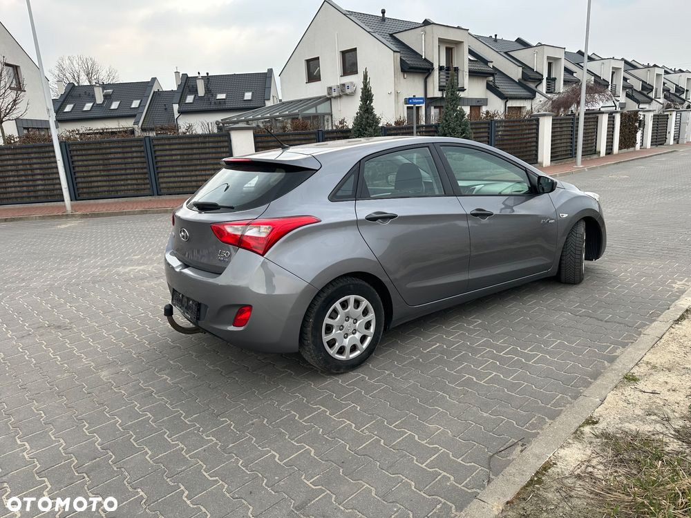 Hyundai i30 i30cw 1.6 CRDi Intro Edition - 5