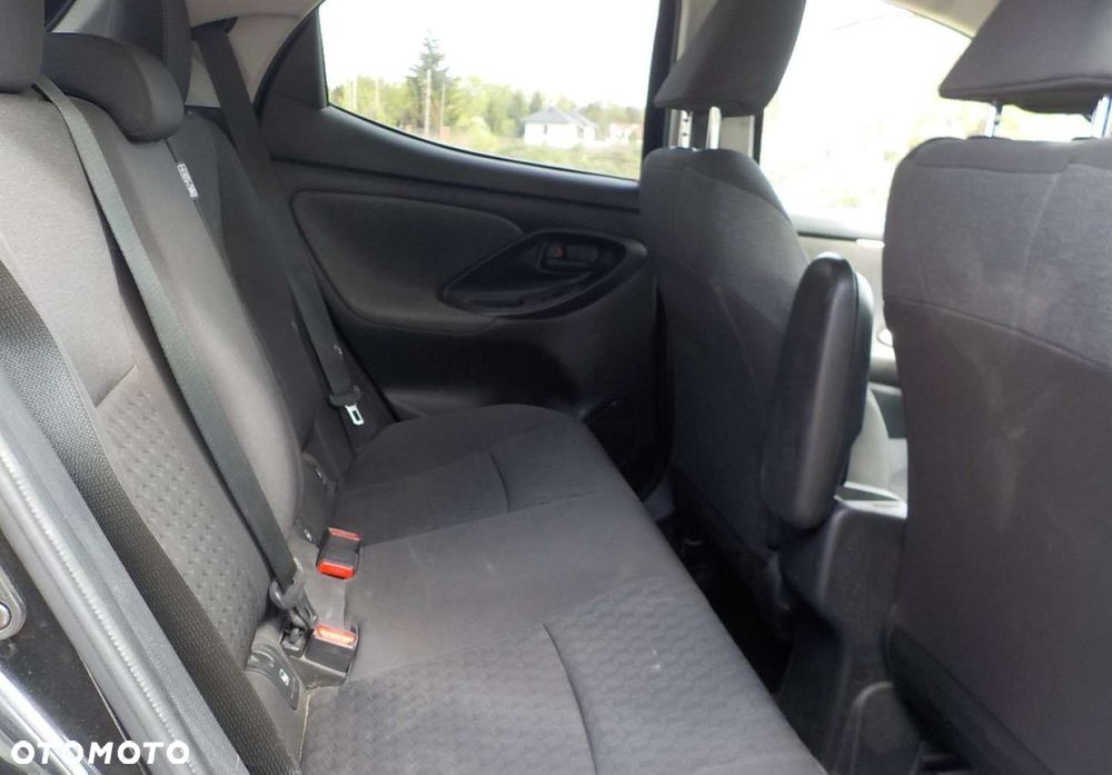 Toyota Yaris - 19