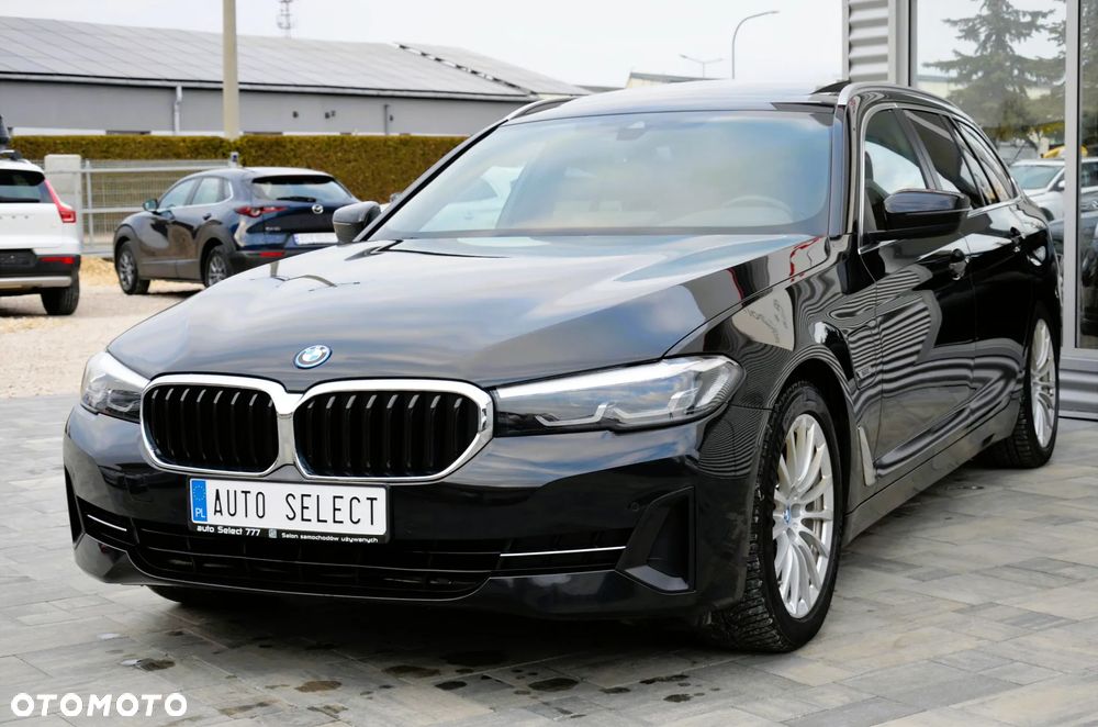 BMW Seria 5 520e Luxury Line - 4