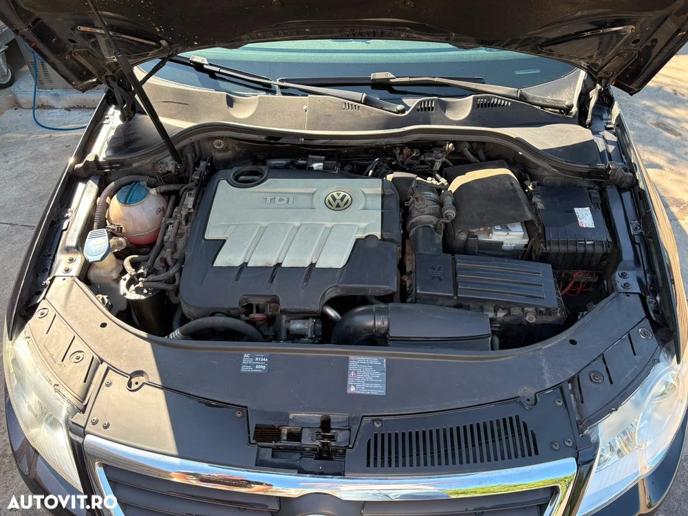 Volkswagen Passat 2.0 TDI Comfortline DPF - 18