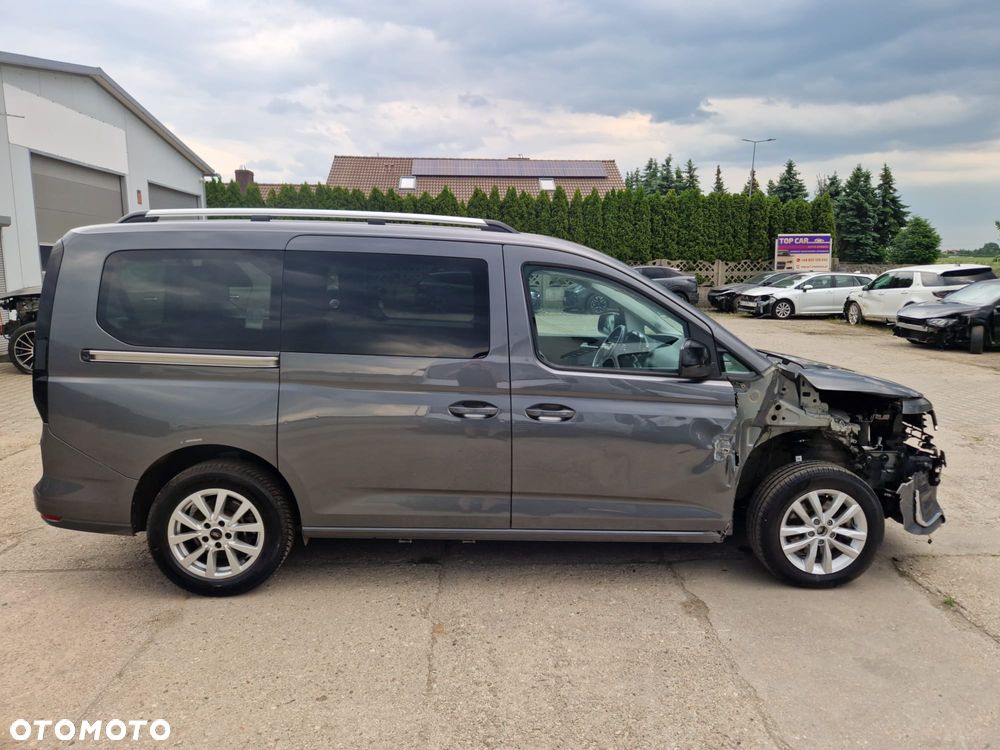 Ford Tourneo Connect Grand - 22