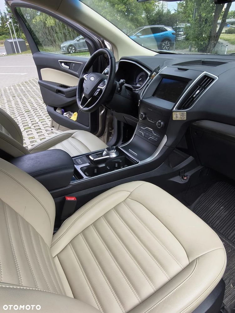 Ford Edge - 15