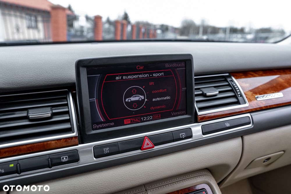 Audi A8 - 31