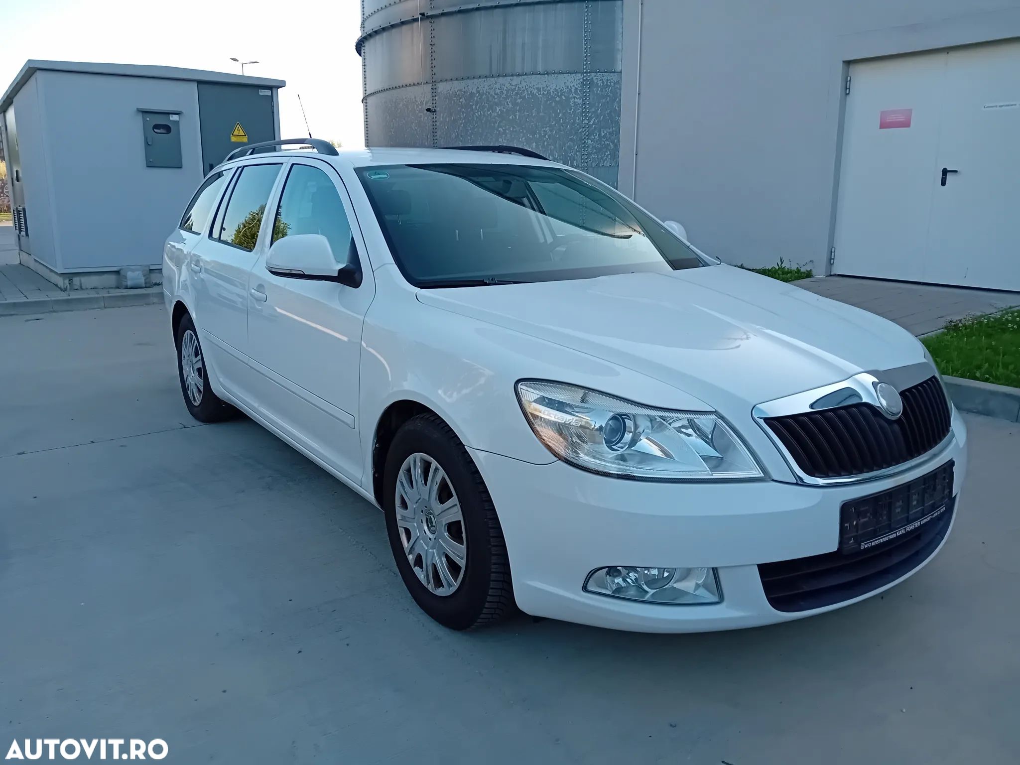 Skoda Octavia Combi 1.4 TSI FAMILY Green tec - 1