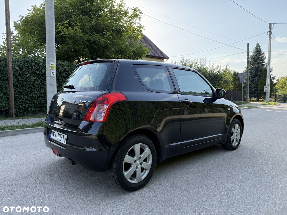 Suzuki Swift - 5