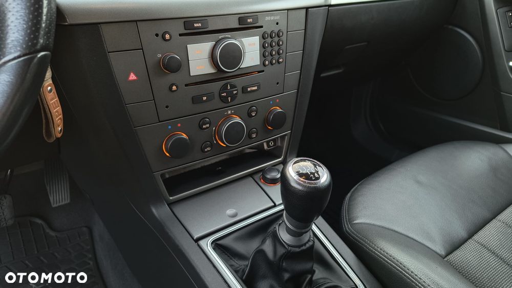 Opel Vectra 1.9 CDTI Elegance - 25