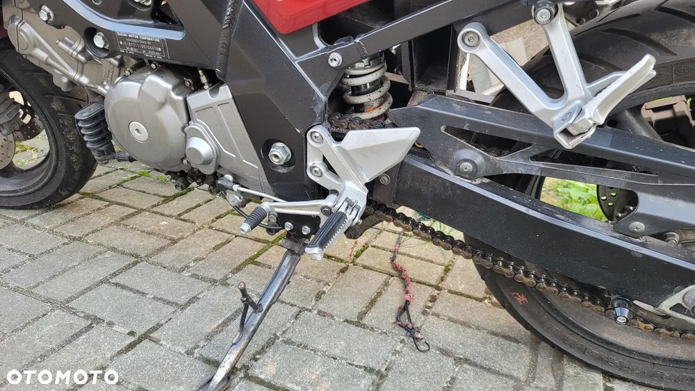 Suzuki SV - 6