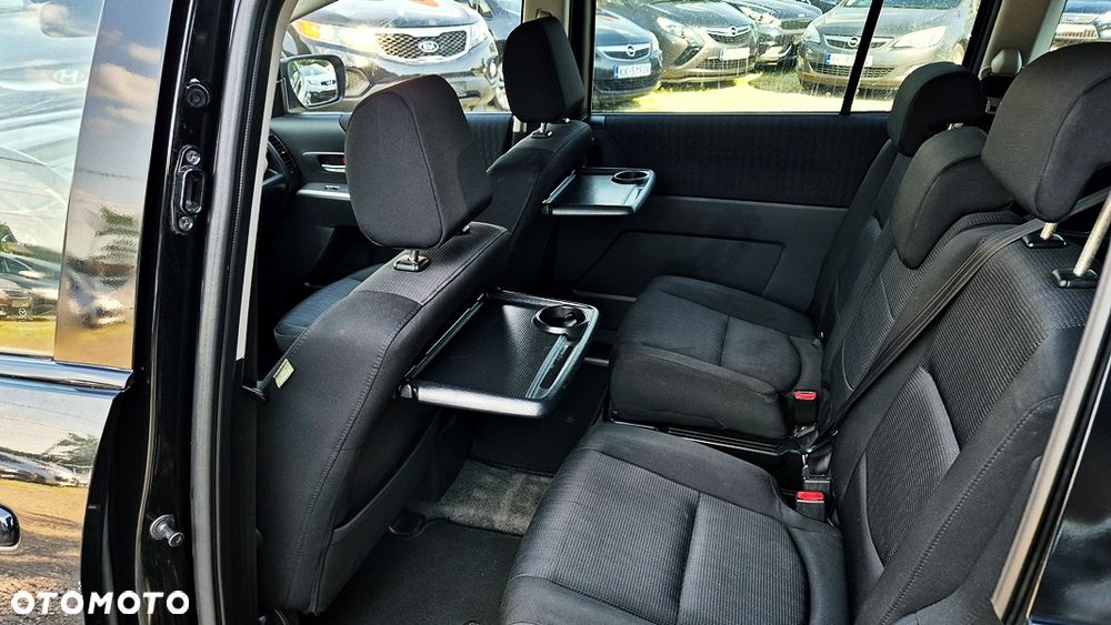 Mazda 5 2.0 Exclusive + - 28