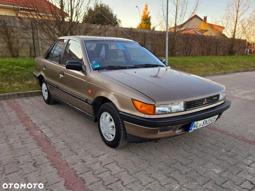 Mitsubishi Lancer - 2