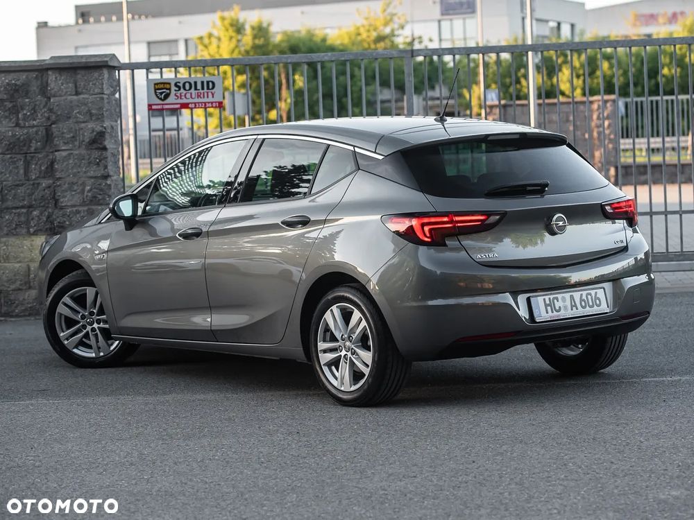 Opel Astra 1.6 D Start/Stop Business - 9